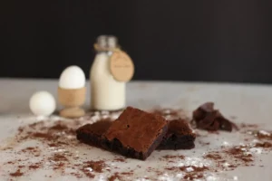 Acompaña tus ricas brownies con leche
