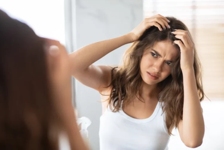 Combate la pérdida del cabello con estos fáciles consejos