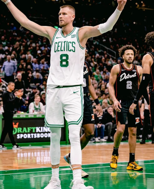 Boston Celtics Kristaps Porzingis | Qué Onda