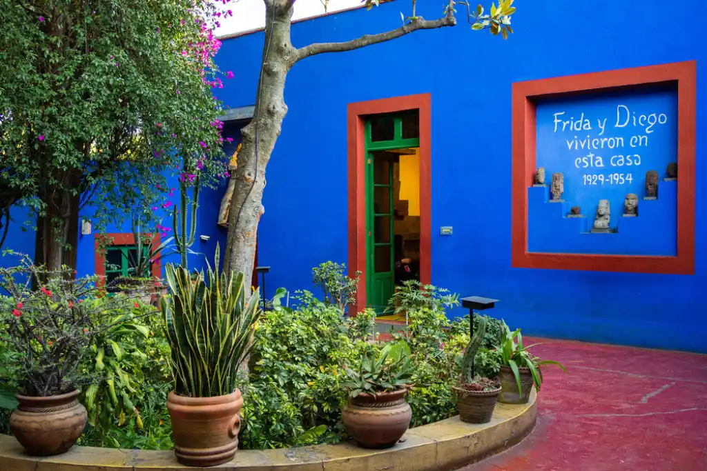 Casa Azul Museo de Frida Kahlo | Ciudad de México | Qué Onda