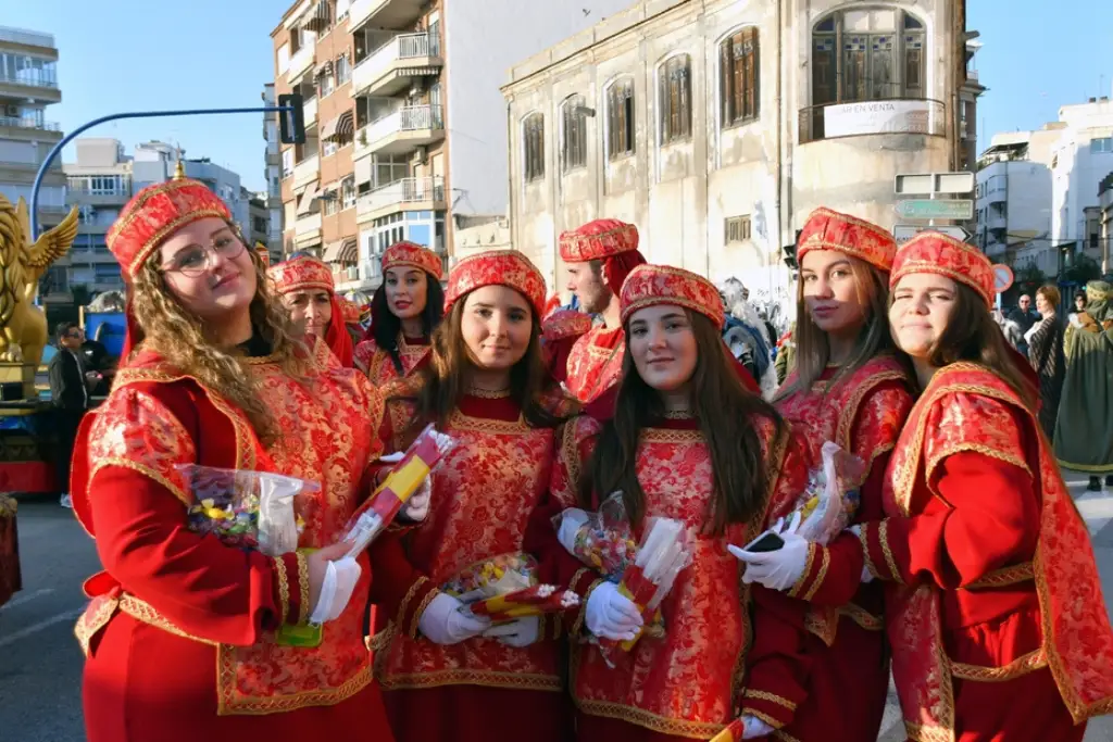 Torrevieja,  España, 5 de enero, 2023. Desfile de los Reyes Magos | Qué Onda