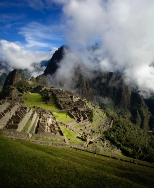 Las nubes sobre Machu Picchu | Qué Onda