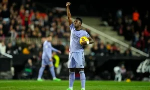 Real Madrid empata con Valencia 2-2: Puntuaciones y mensaje de Vinicius en su vuelta a Mestalla | Qué Onda