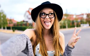 Mecore: Celebrando la individualidad en la moda, más allá de las tendencias fugaces