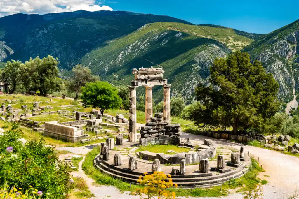 Templo Athena Pronaia Delphi Grecia Imagen 1 | Qué Onda
