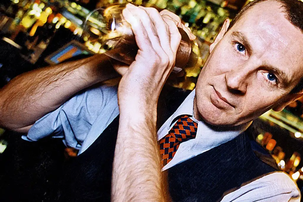 Dick Bradsell, un influyente bartender británico | Qué Onda