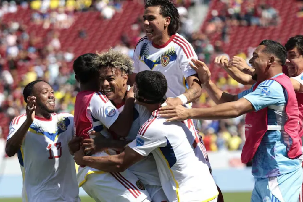 La Vinotinto vence a Ecuador 2-1 | Copa América | Qué Onda