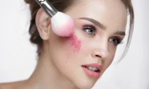 Cómo aplicar rubor | Maquillaje | Qué Onda