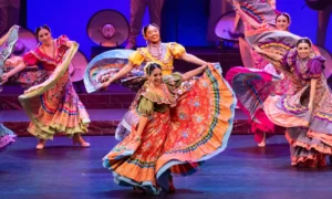 Nochebuena: Un Tributo a la Herencia Mexicana | Qué Onda