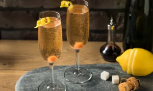 Cóctel de Champagne | Receta | Qué Onda