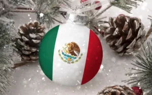 El árbol de Navidad, símbolo de unión y esperanza en México | Qué Onda |