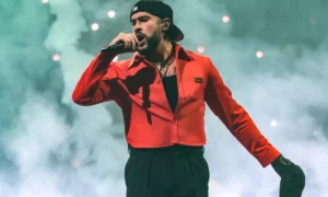 Bad Bunny lanza su Álbum “Debí Tirar Más Fotos” | Qué Onda