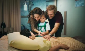"Los dos hemisferios de Lucca:" Bárbara (Bárbara Mori) y Andrés (Juan Pablo Medina) en una de las escenas. Qué Onda