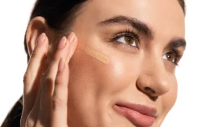 Bases Ligeras para un Acabado Natural y Radiante | Qué Onda