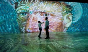 Arte Inmersivo en 2025. Exhibición de Van Gogh in NYC | Qué Onda