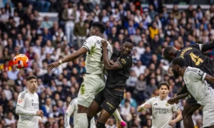 Valencia vence al Real Madrid 2-1 | Qué Onda