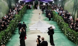 Met Gala 2025 Celebrando la Elegancia Negra y el Dandismo | Qué Onda