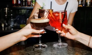 Espresso Spritz El Cóctel que Redefine el Aperitivo con Café y Burbujas | Qué Onda