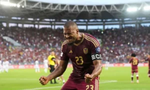 Venezuela vs Bolivia 2-0 gracias a un autogol y un gol de Salomón Rondón | Qué Onda