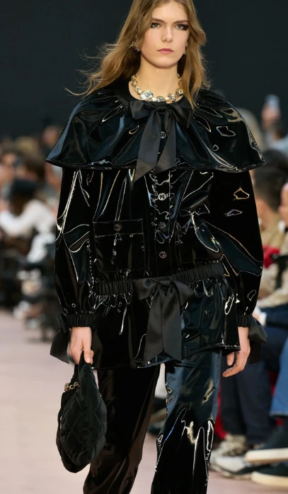 Blusas Otoño-Invierno 2025/2026 | Chanel | Qué Onda