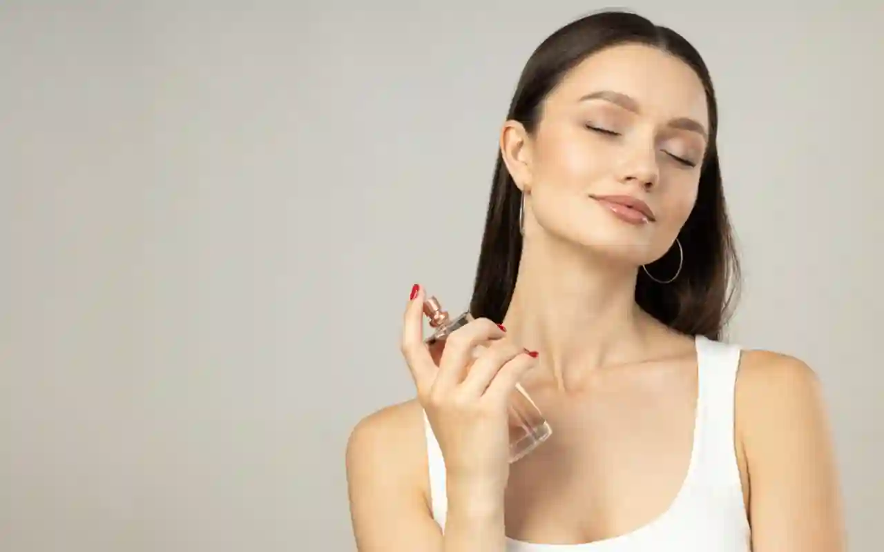 Maicena prolonga tu perfume horas extra