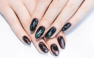 Uñas efecto Gato: tendencia de Año Nuevov