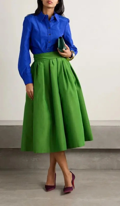 Carolina Herrera Falda Verde Intensa de Volumen Amplio | Qué Onda