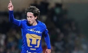 Pumas de la UNAM Jordan Carrillo Celebrando la Victoria ante el Necaxa | Qué Onda