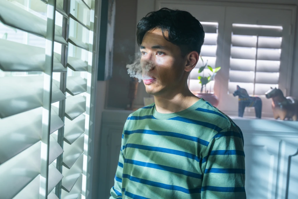 DUI: Joven después de consumir marihuana, una conducta que puede afectar la capacidad para conducir | Qué Onda