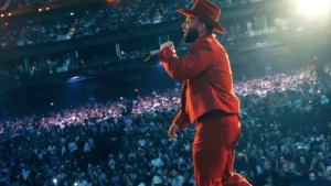 Carín León concert en la Sphere de Las Vegas: el sonorense de rojo junto a The Warning en el escenario de la Esfera | Qué Onda